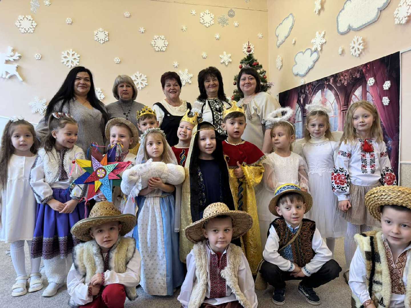 Різдво святкує українська родина