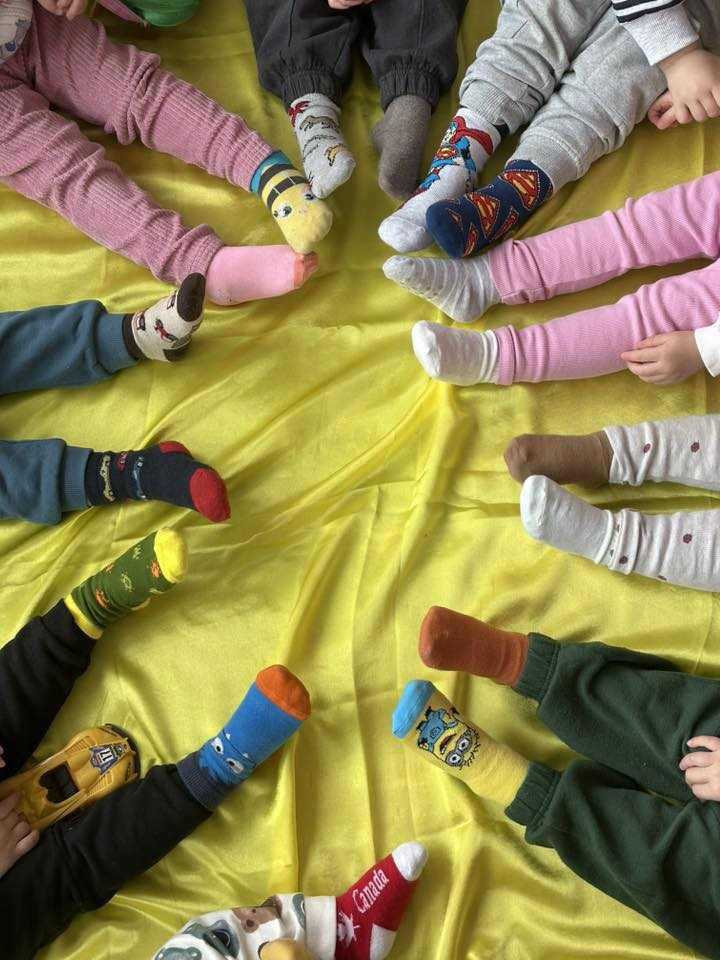 Бути різними - бути унікальними! Бути різними- бути рівними!