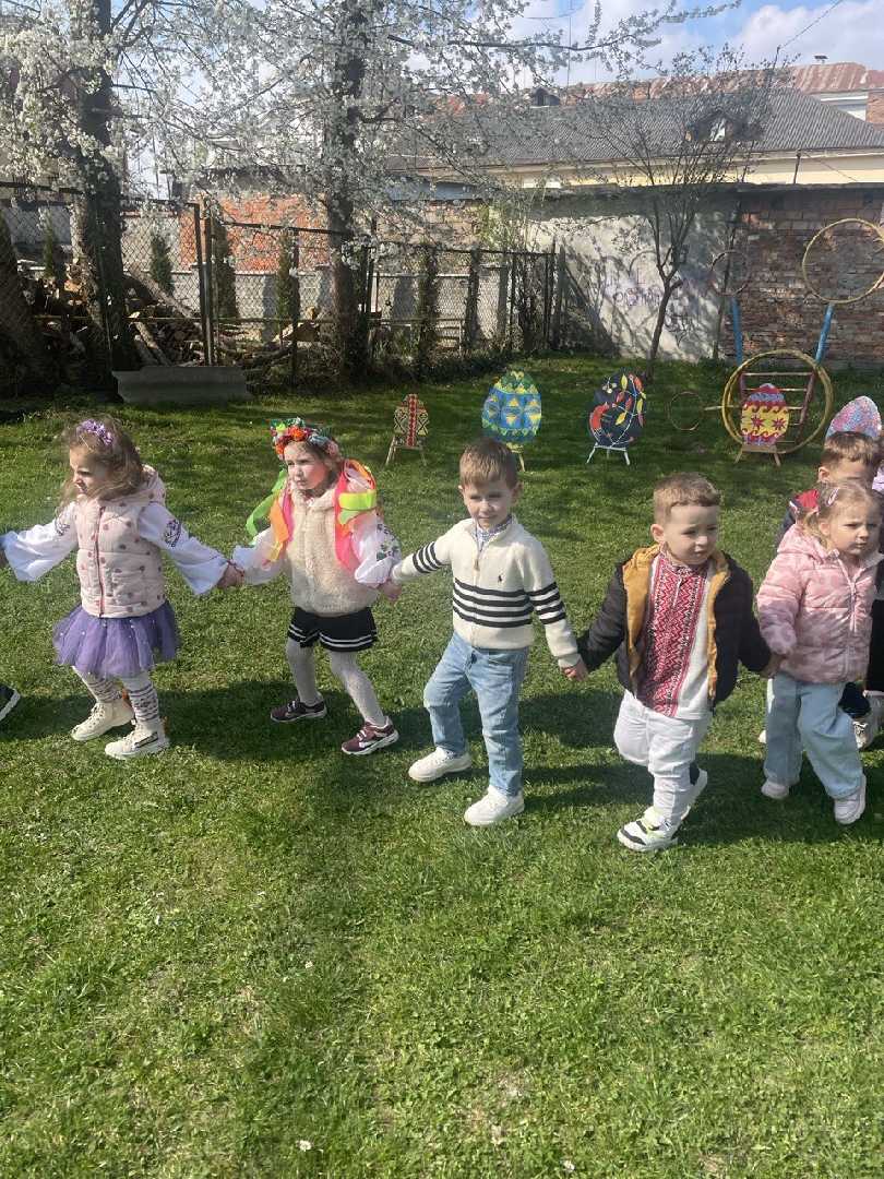 Великодні гаївки в ЗДО №29.