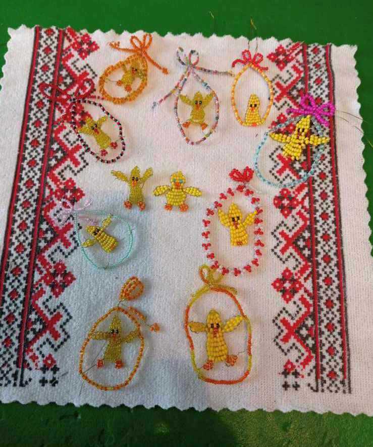Великодні курчата (
