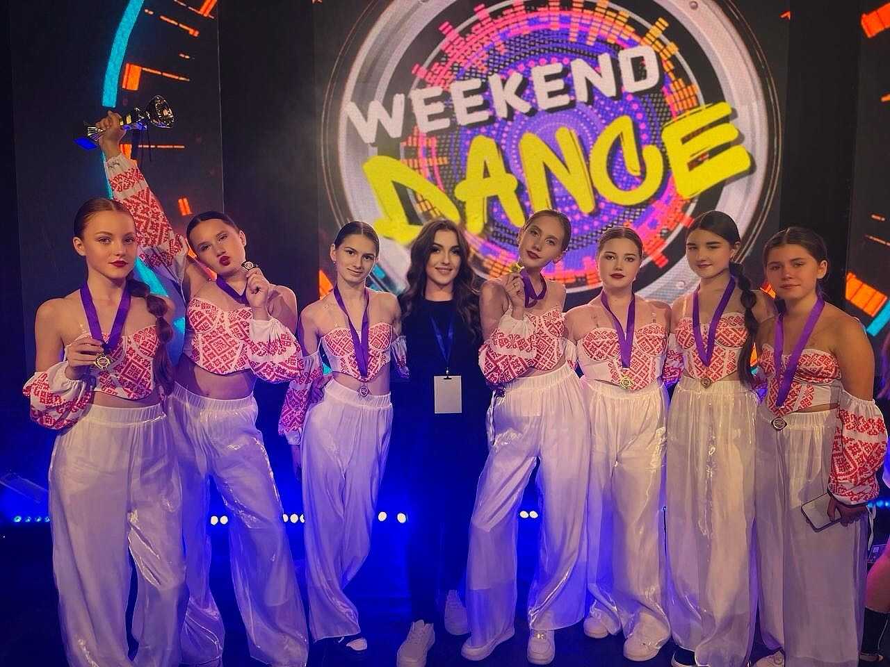 Вітаємо танцювальний колектив 